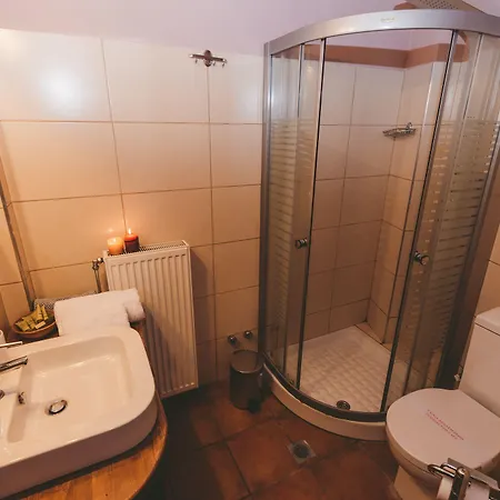 Thea Mainalou Hotel