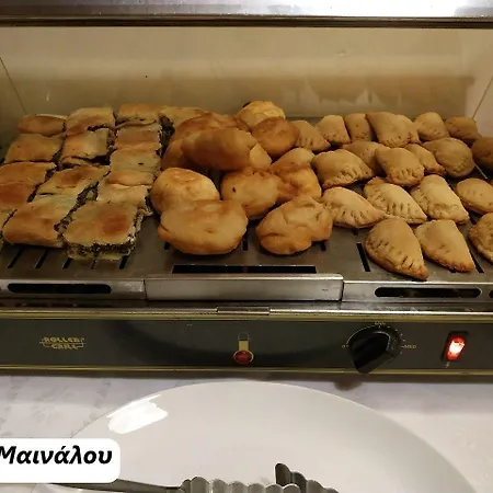 Thea Mainalou Hotel 3*