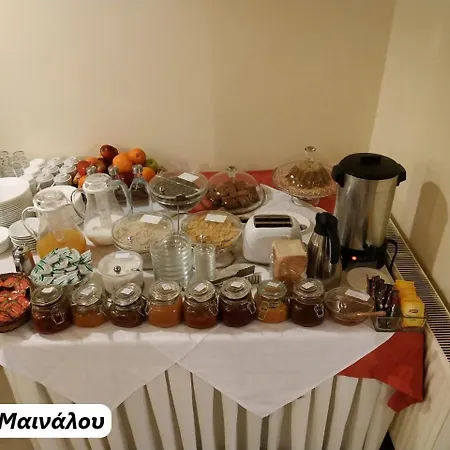 Thea Mainalou Vitina